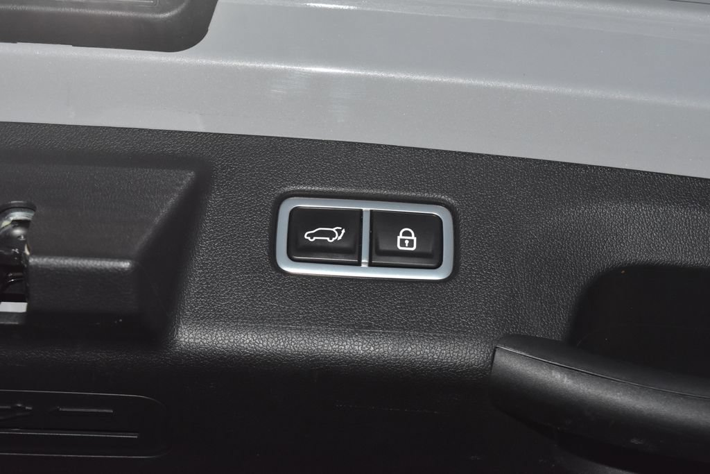 Used 2023 Kia Sorento SX FWD image 32