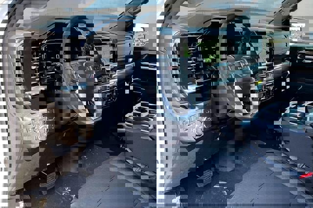 New 2026 GMC Sierra 1500 Elevation image 7