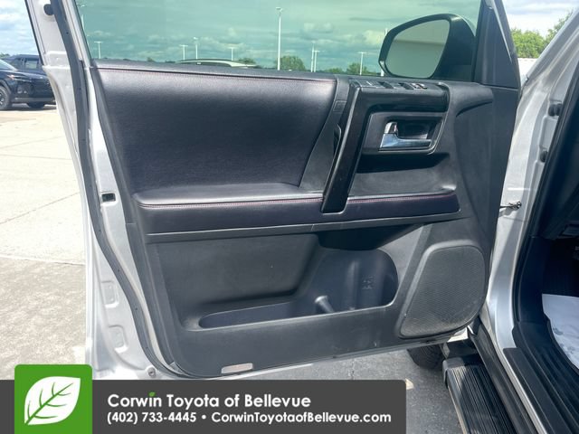 Used 2017 Toyota 4Runner TRD Off-Road AWD/4WD image 18