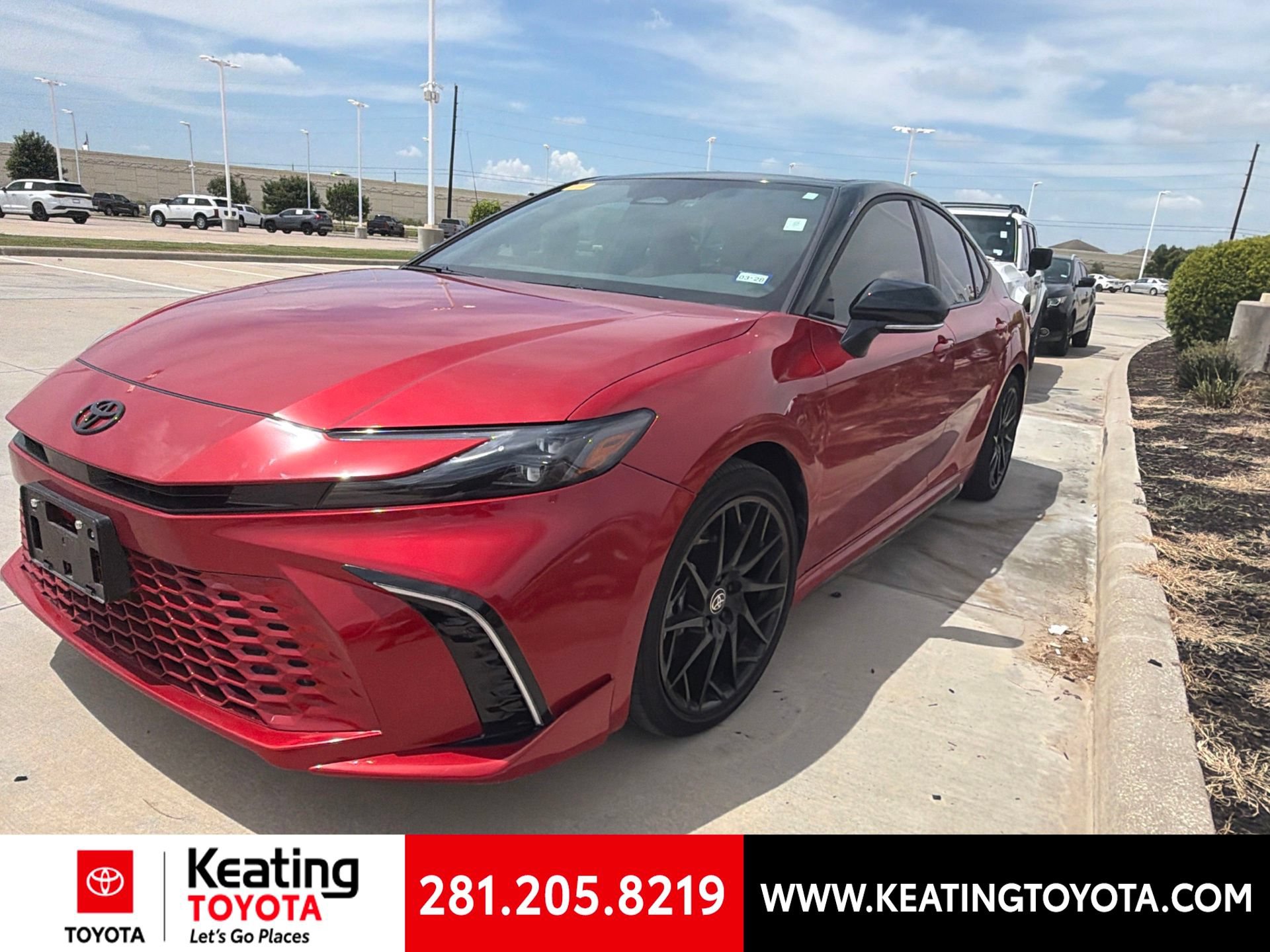 Used 2026 Toyota Camry XSE FWD image 7