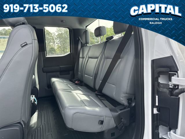 New 2026 Ford F250 XL w/ XL Chrome Package image 19