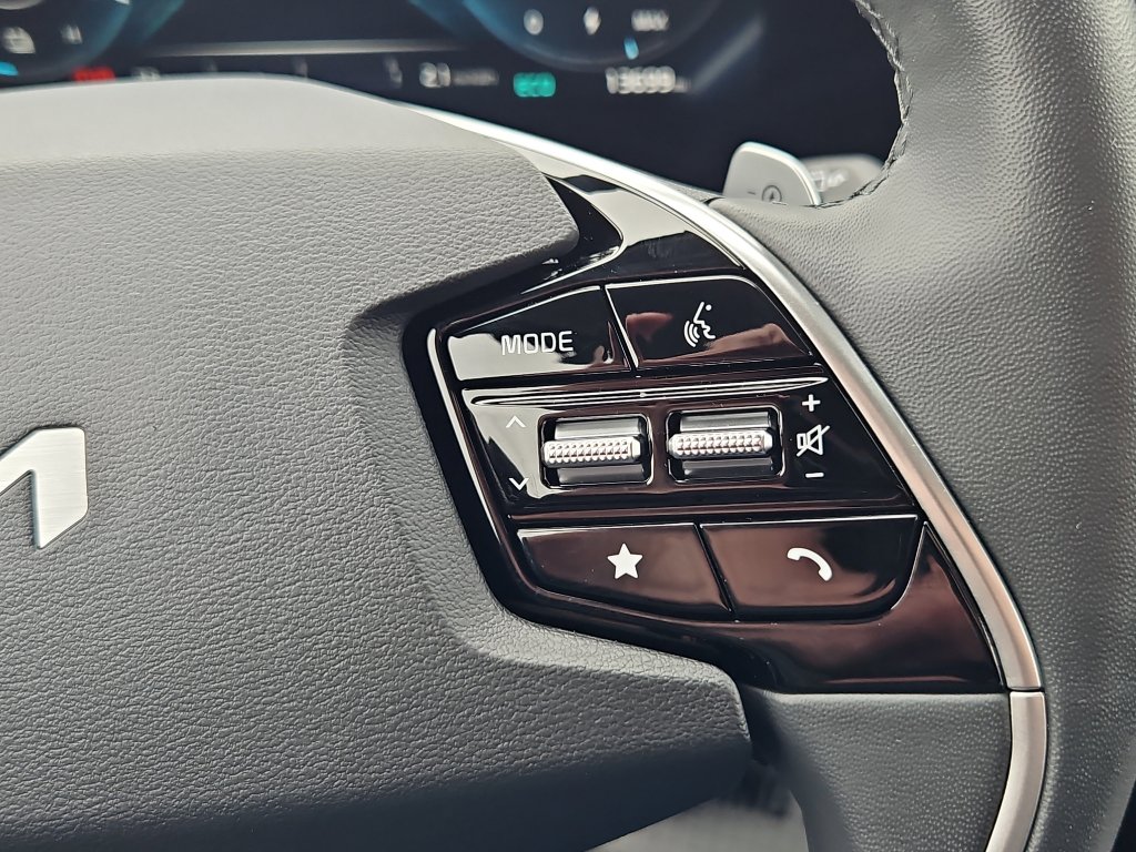 Used 2023 Kia Niro Wind w/ Wind Preserve Package image 10