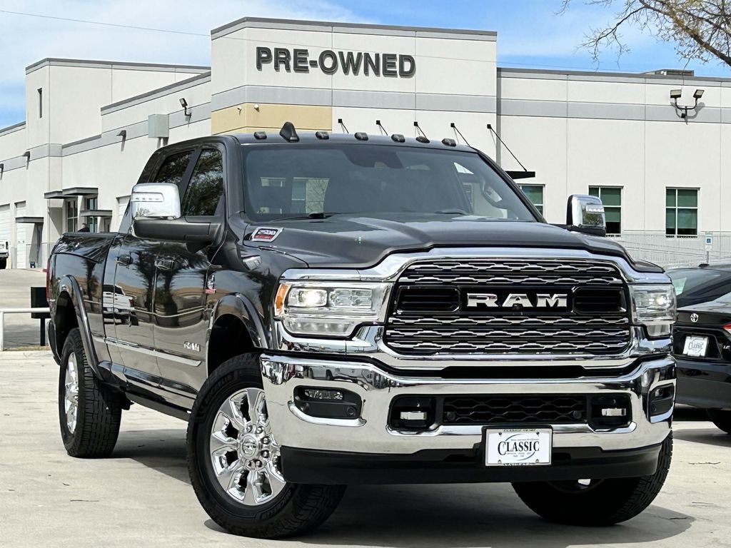 Used 2023 RAM 2500 Limited image 2