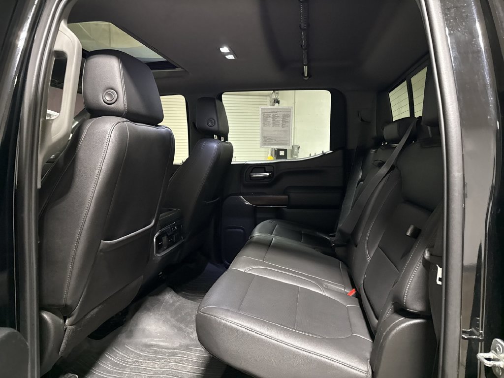 Used 2021 GMC Sierra 1500 SLT w/ SLT Premium Package AWD/4WD image 23
