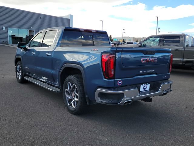 Used 2024 GMC Sierra 1500 SLT w/ SLT Premium Package image 3
