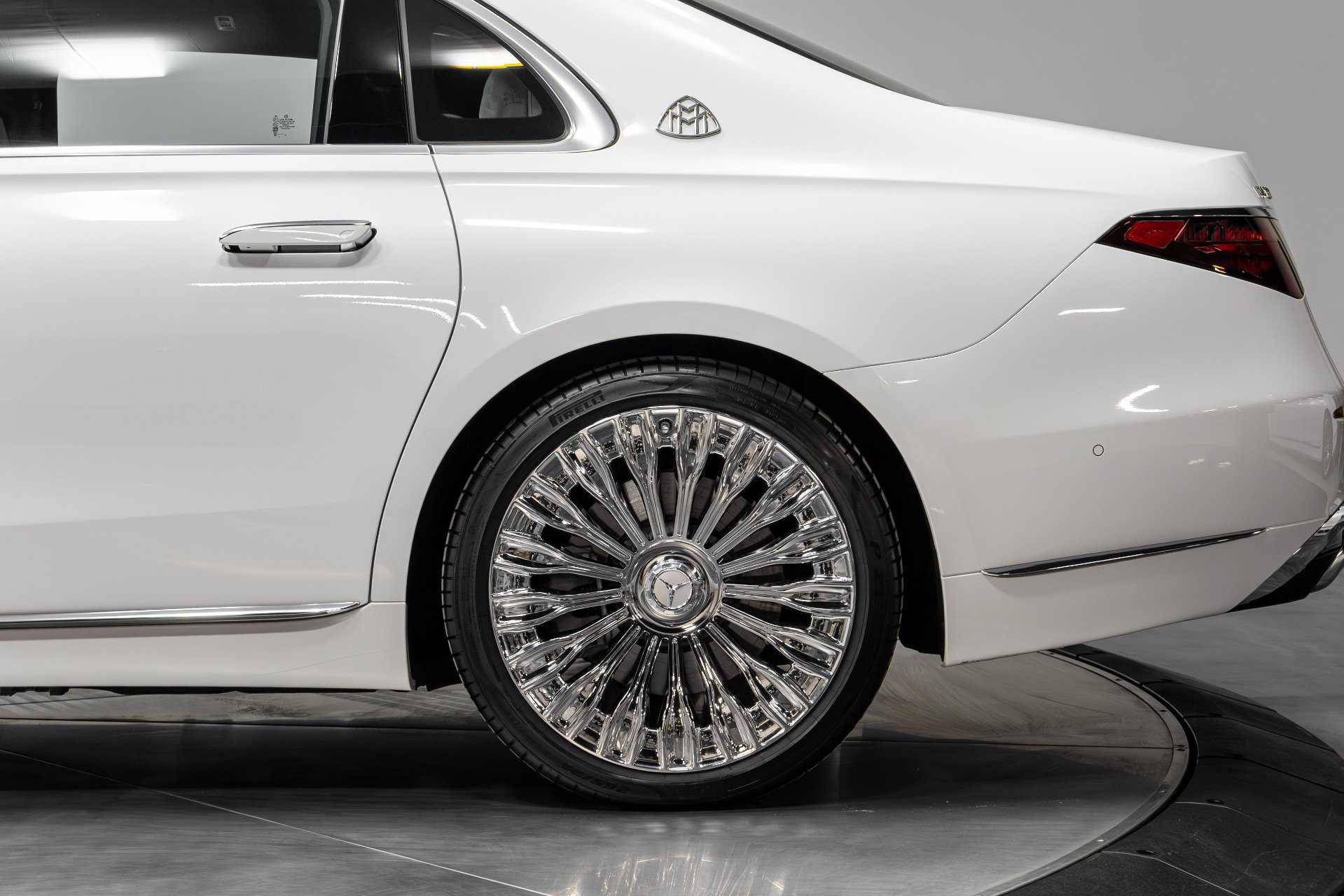 Used 2024 Mercedes-Benz Maybach S 680 Maybach S 680 4MATIC image 48