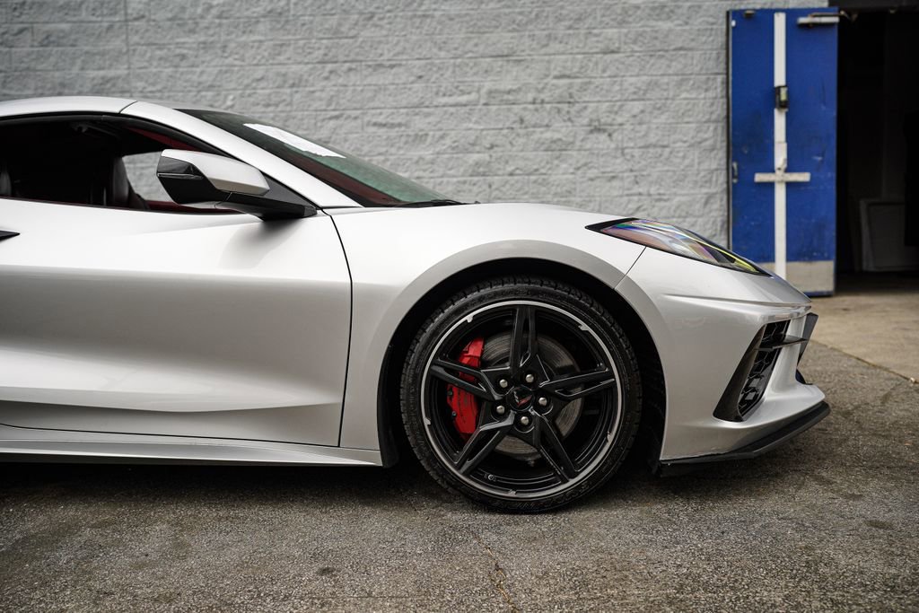 Used 2020 Chevrolet Corvette Stingray Premium Cpe w/ 3LT Preferred Equipment Group image 17