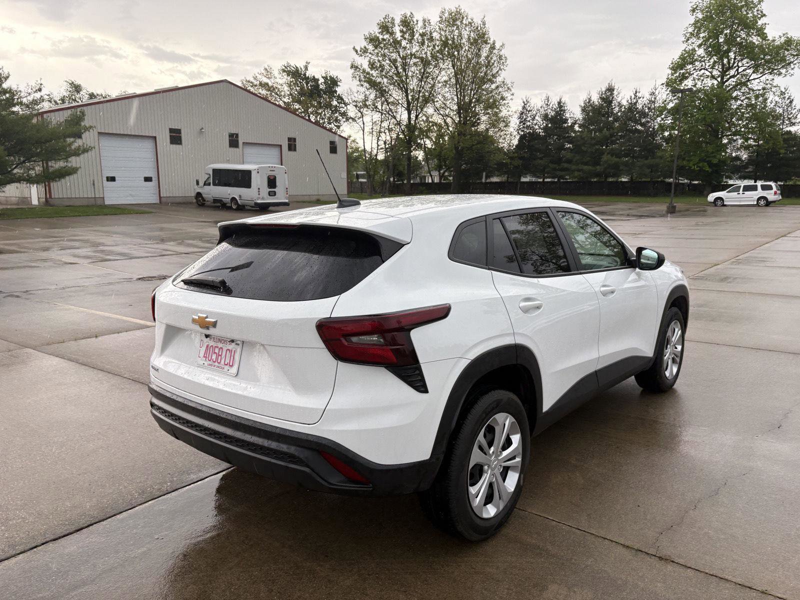 Used 2025 Chevrolet Trax LS FWD image 22