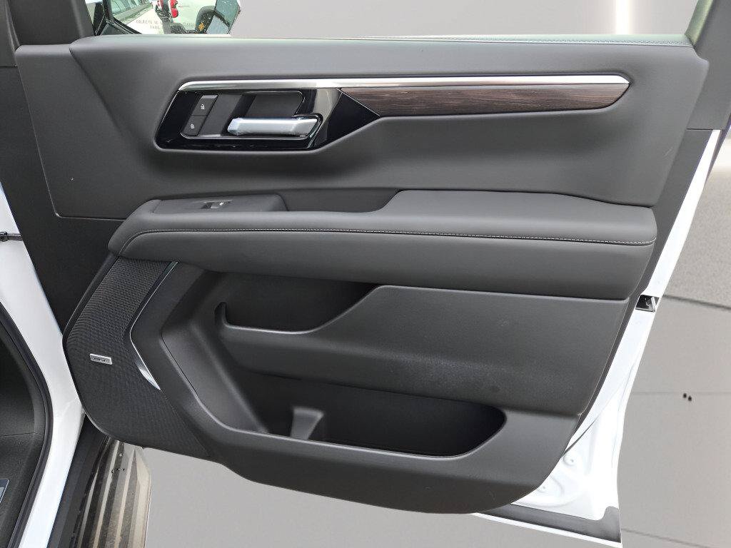 New 2026 Chevrolet Tahoe LT w/ Comfort Package AWD/4WD image 5