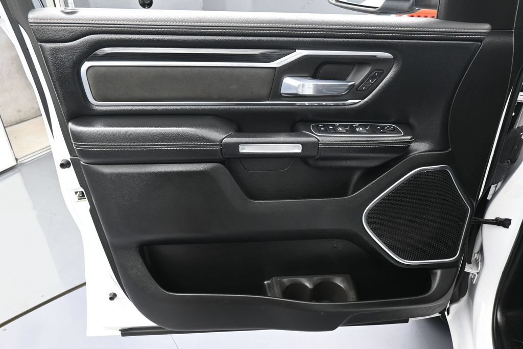 Used 2023 RAM 1500 Laramie AWD/4WD image 13
