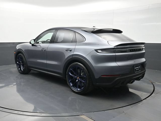 New 2026 Porsche Cayenne Turbo GT AWD/4WD image 3