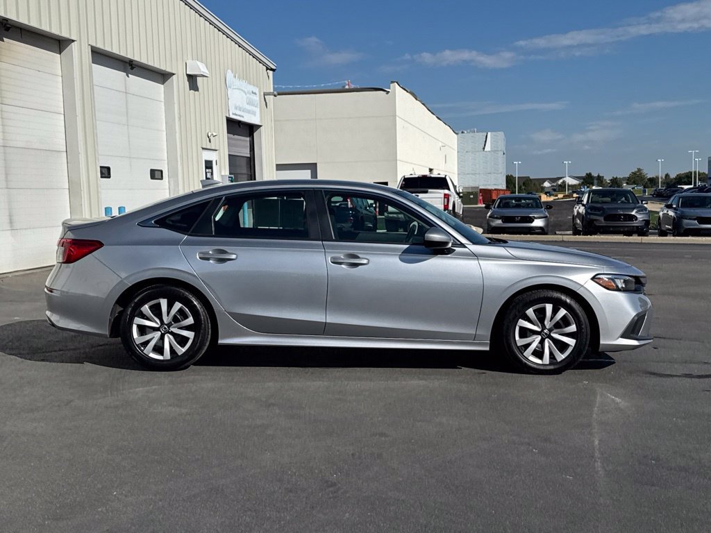 Used 2023 Honda Civic LX image 7