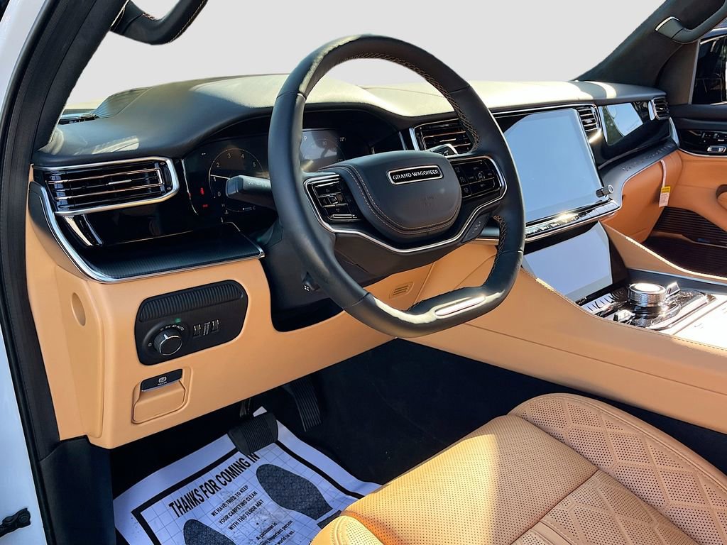New 2026 Jeep Grand Wagoneer Summit AWD/4WD image 9