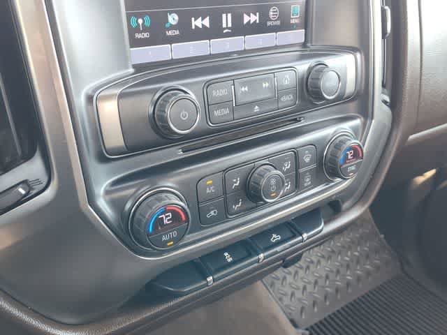 Used 2018 Chevrolet Silverado 1500 LT w/ LT Eassist Package RWD image 19