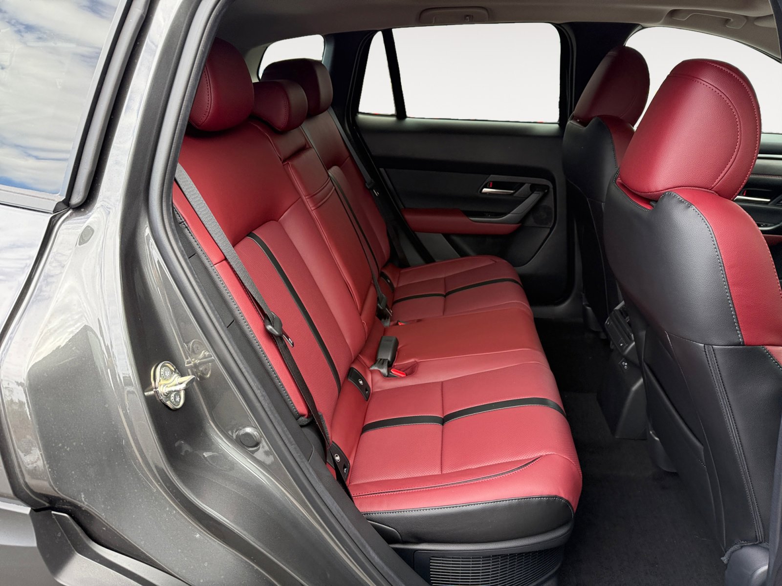 New 2026 MAZDA CX-50 2.5 Hybrid w/ Premium Plus Pkg image 18