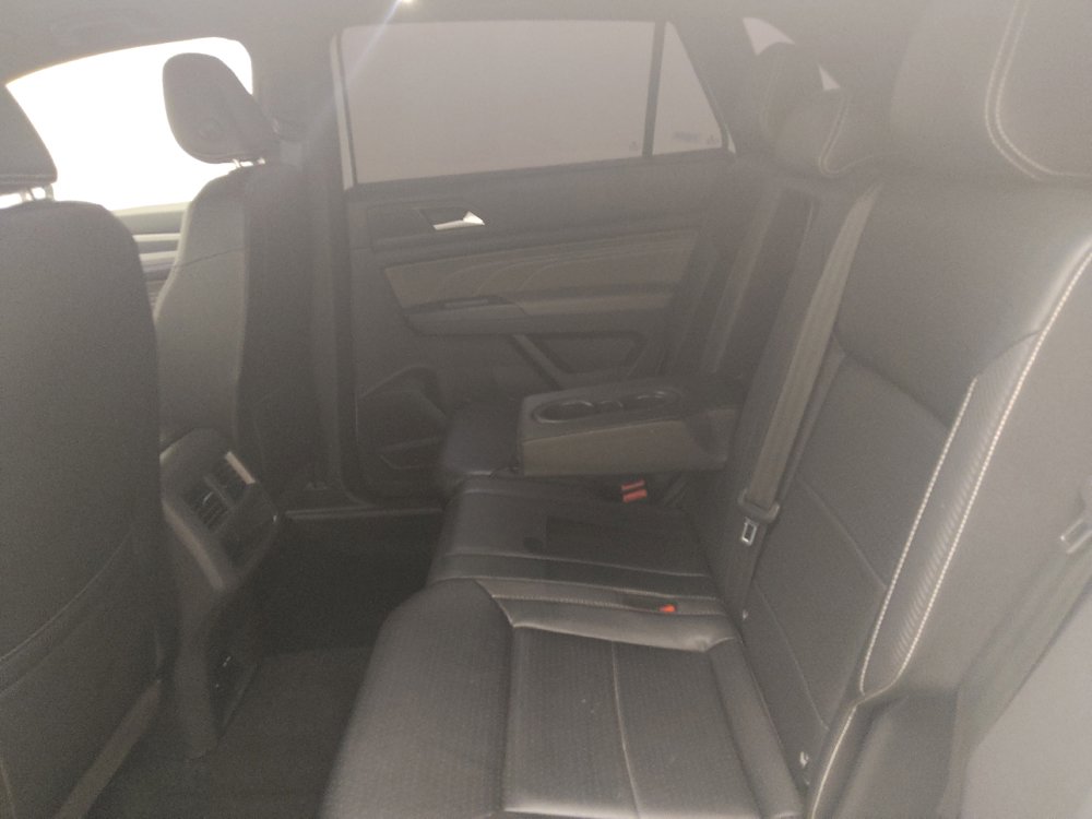 Used 2021 Volkswagen Atlas Cross Sport SEL image 18