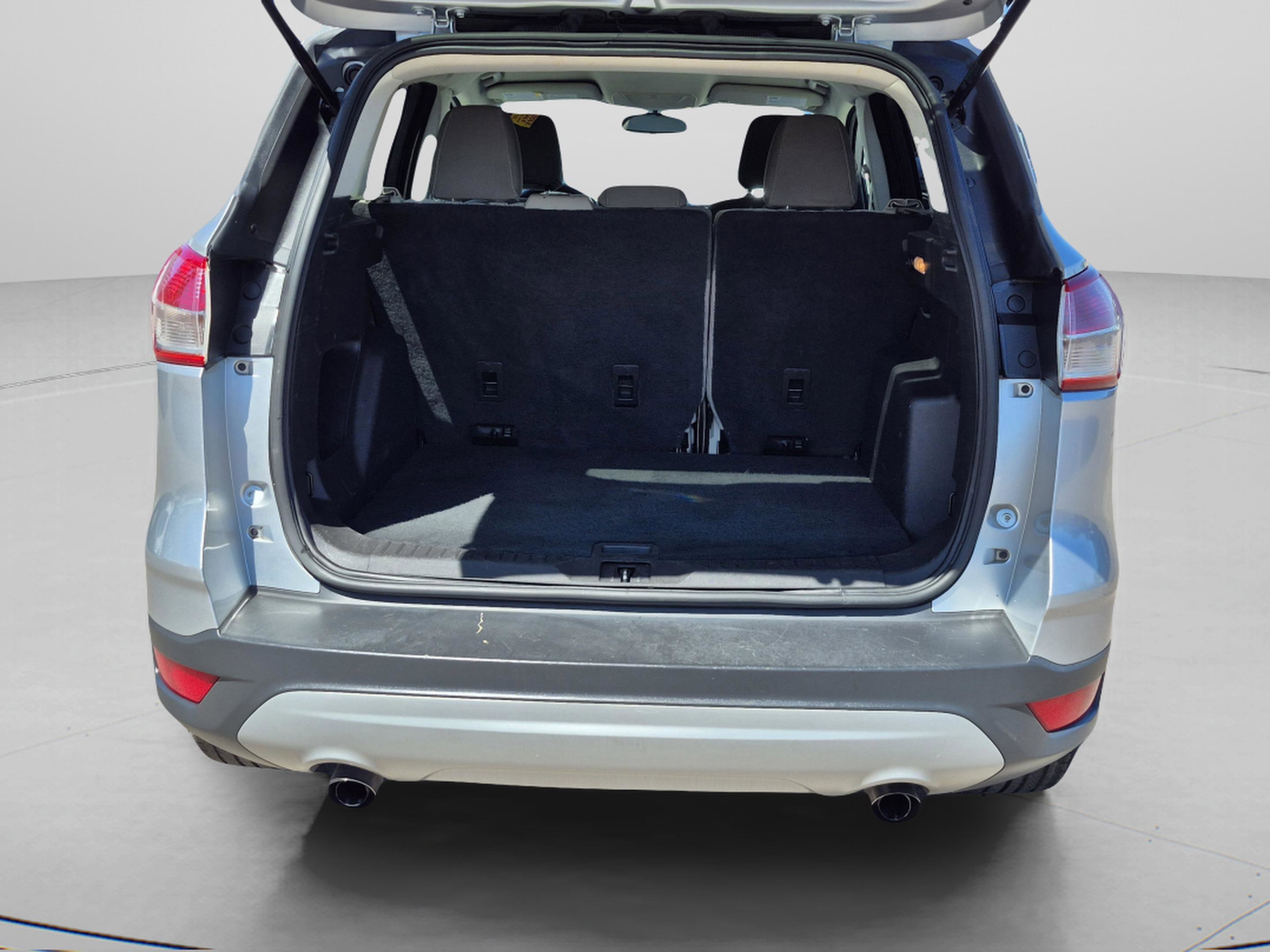 Used 2015 Ford Escape SE FWD image 9