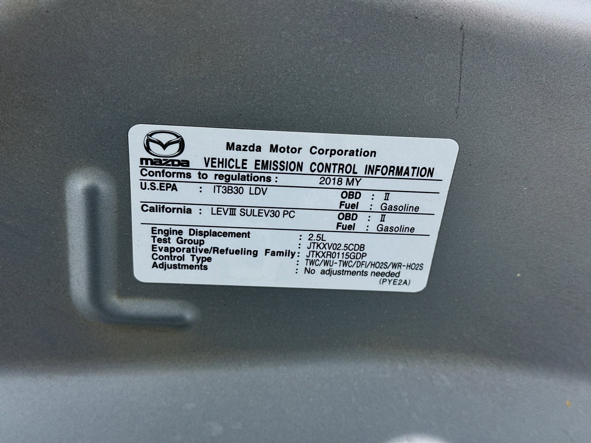 Used 2018 MAZDA MAZDA3 Touring FWD image 19