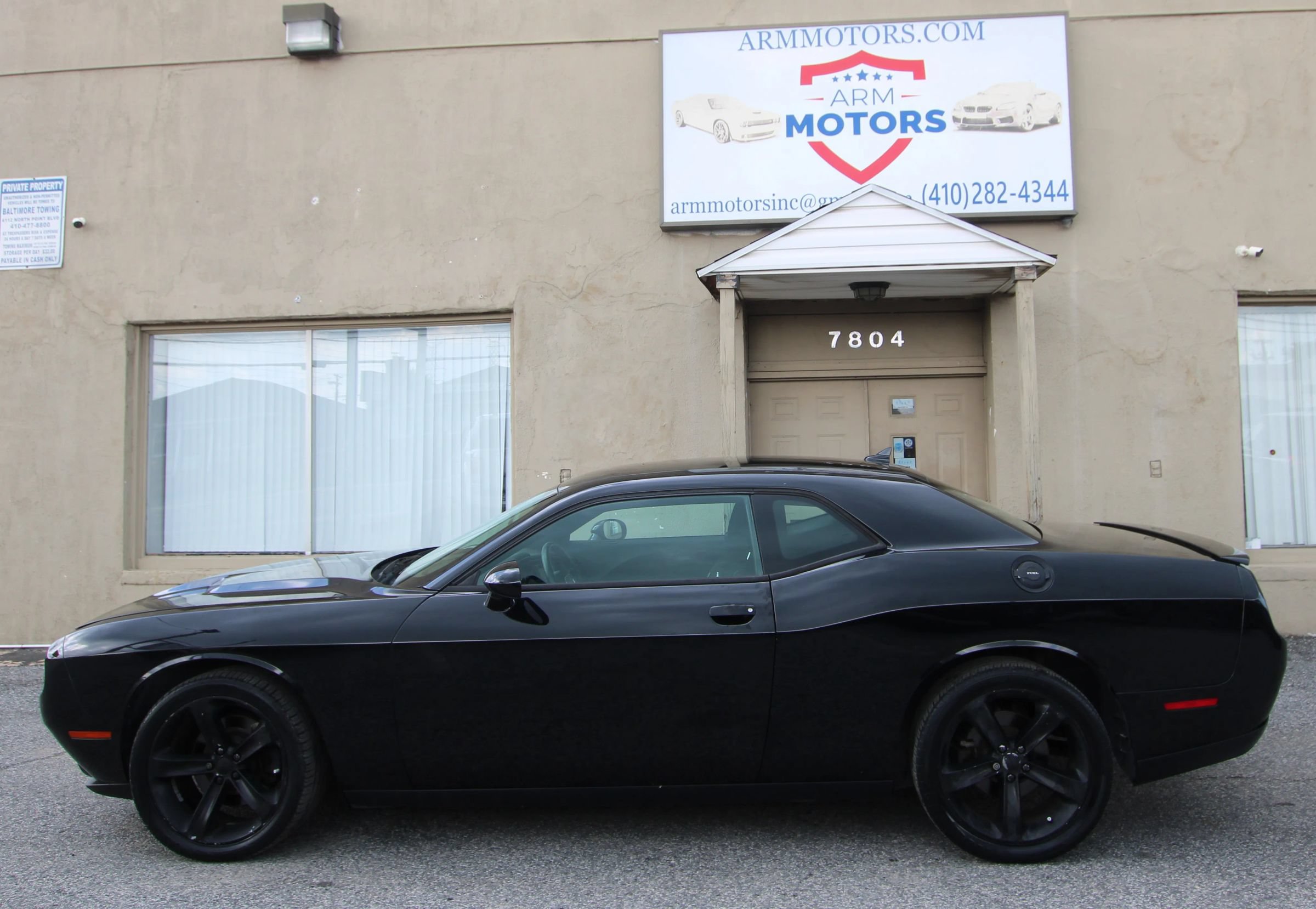 Used 2015 Dodge Challenger R/T w/ Quick Order Package 28B R/T RWD image 5