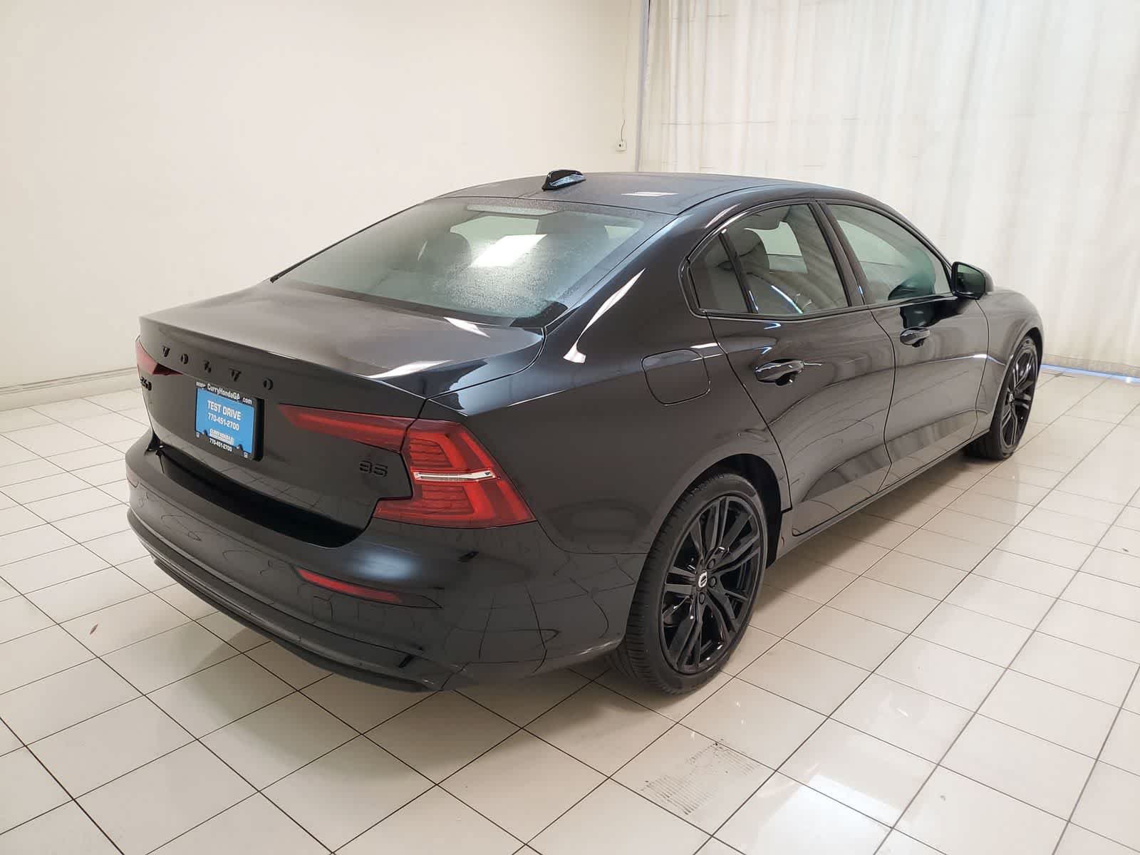 Used 2024 Volvo S60 B5 Plus FWD image 27