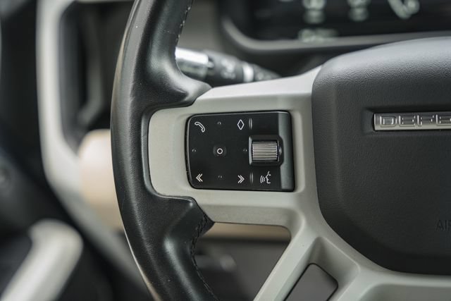 Used 2022 Land Rover Defender 110 SE AWD/4WD image 40