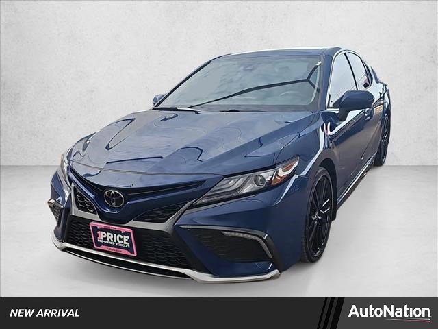 Used 2023 Toyota Camry XSE image 1