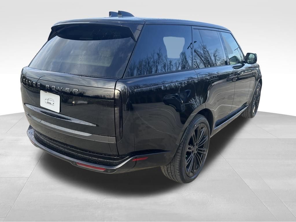New 2026 Land Rover Range Rover SE image 5