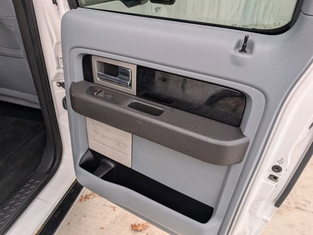 Used 2012 Ford F150 Platinum image 26