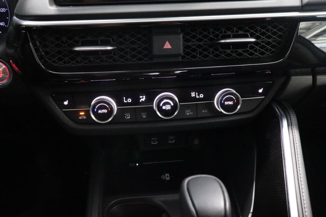 Used 2025 Acura ADX FWD image 23