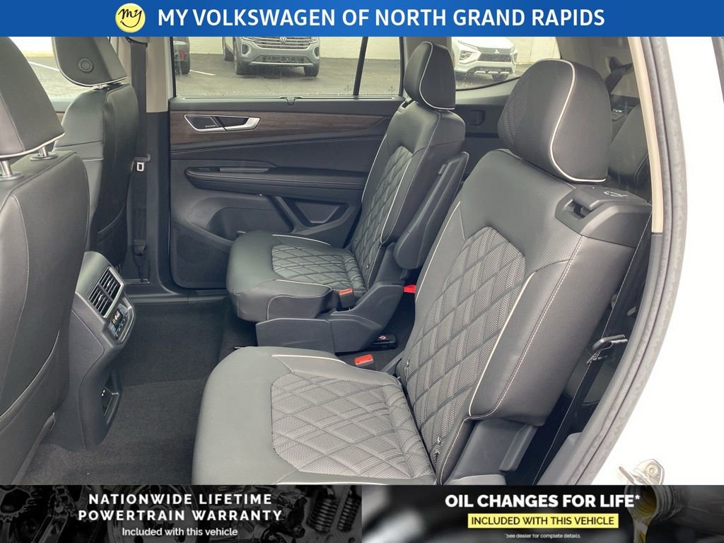 New 2026 Volkswagen Atlas SEL Premium R-Line image 19