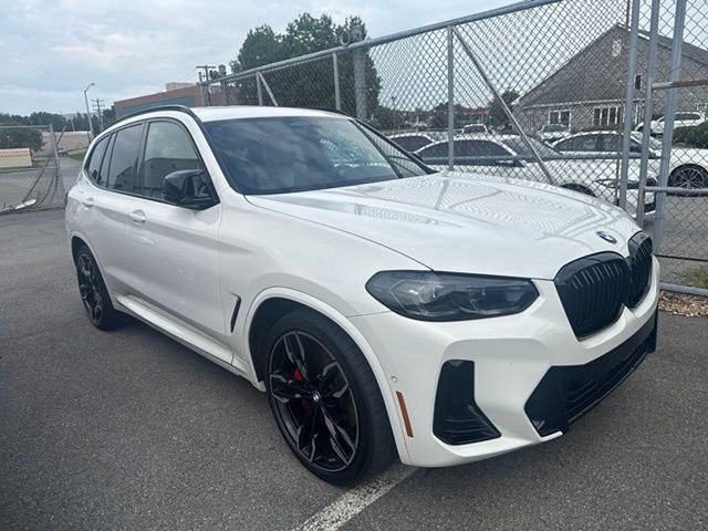 Used 2023 BMW X3 M40i AWD/4WD image 4
