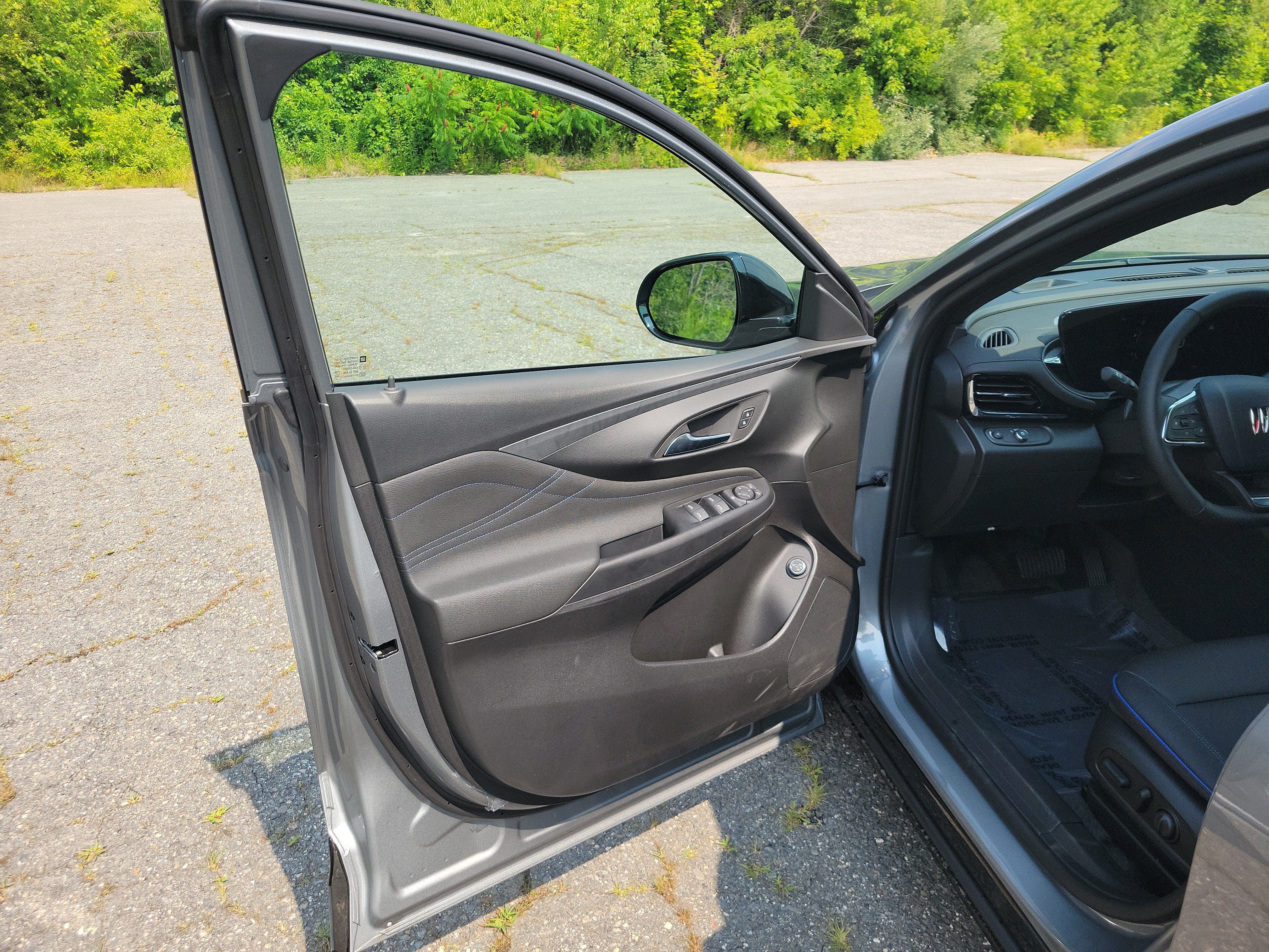 New 2026 Buick Envista Sport Touring w/ Convenience I Package FWD image 15