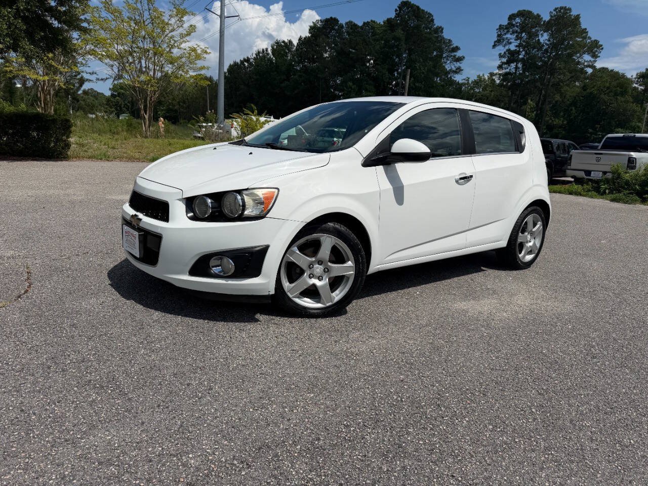 Used 2015 Chevrolet Sonic LTZ FWD image 29