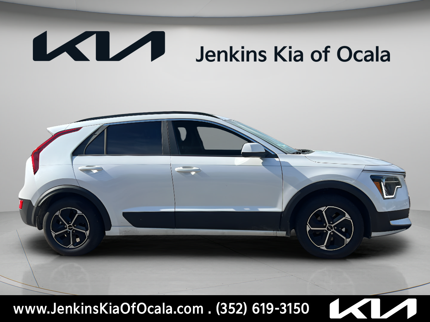New 2026 Kia Niro LX FWD image 2
