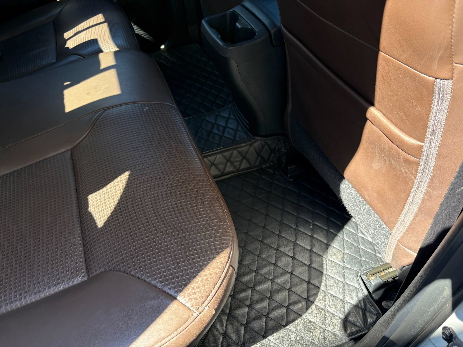 Used 2019 Toyota Tacoma Limited AWD/4WD image 25