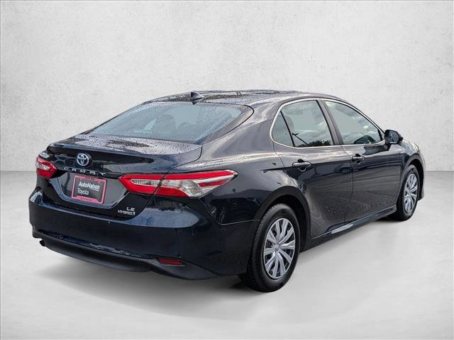 Used 2020 Toyota Camry LE image 5