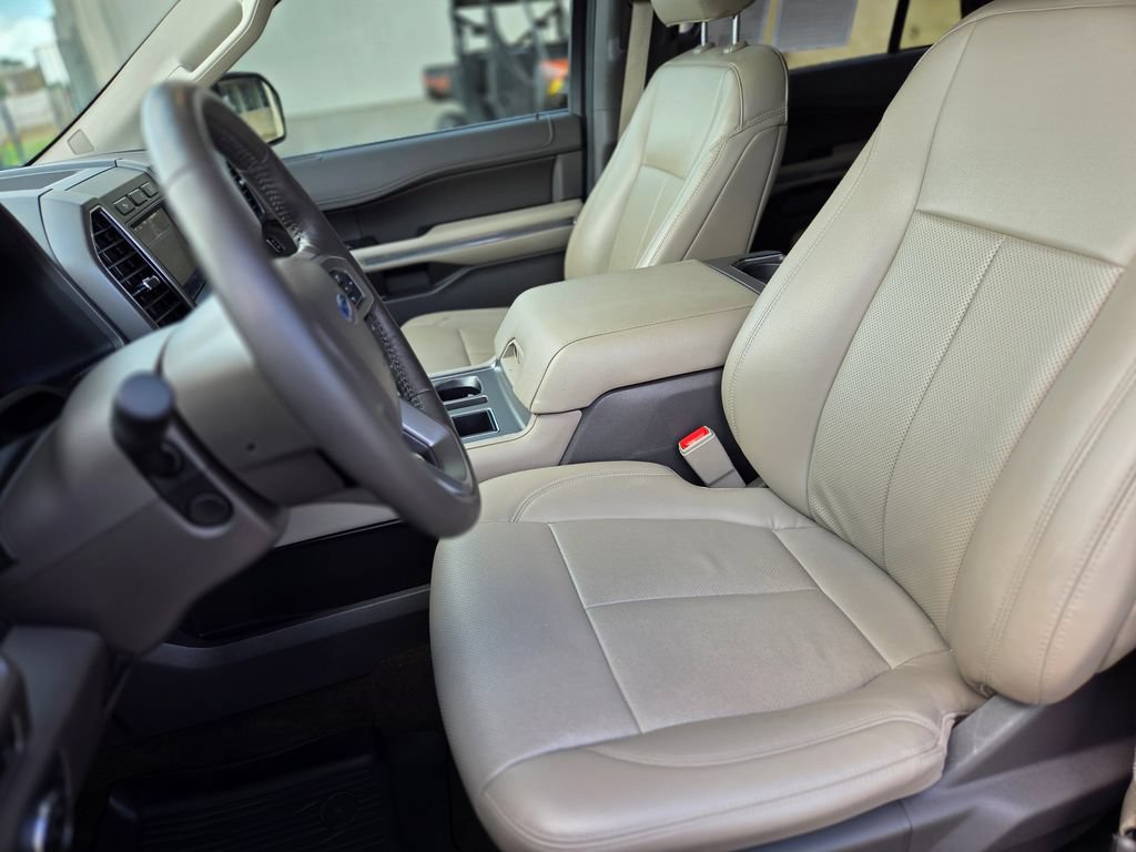 Used 2021 Ford Expedition XLT RWD image 19