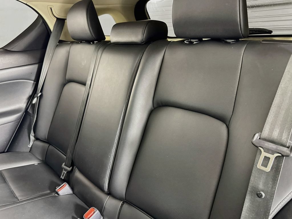 Used 2017 Lexus CT 200h FWD image 10