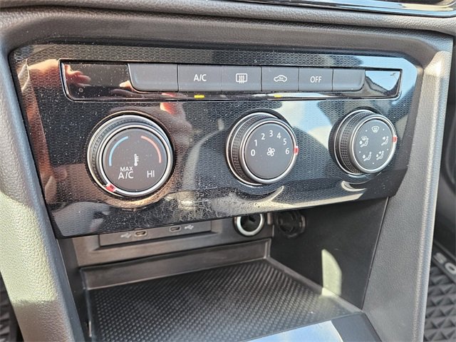 Used 2025 Volkswagen Taos S image 21