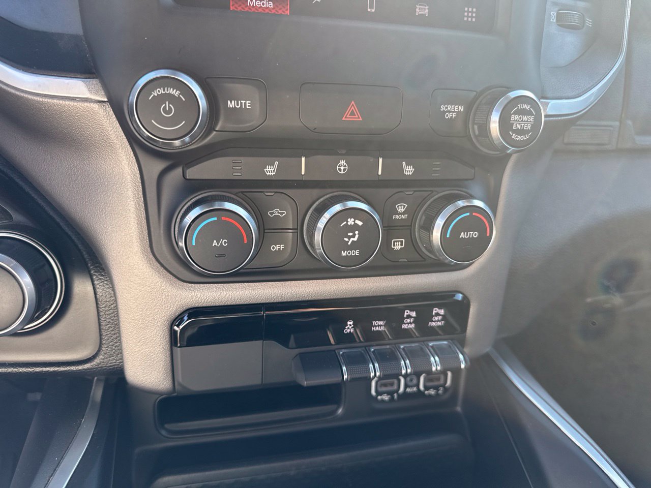 Used 2023 RAM 1500 Lone Star RWD image 14