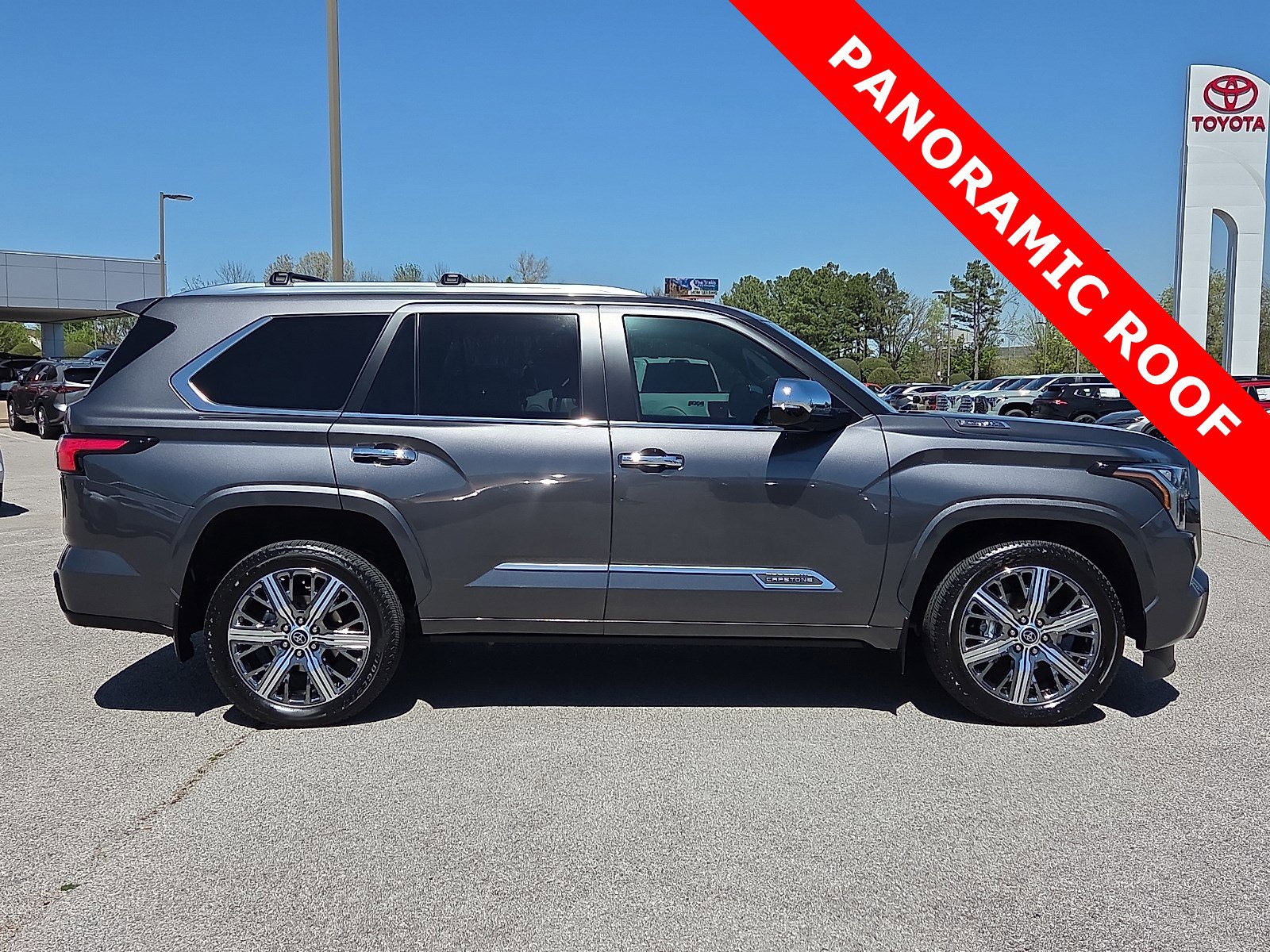 Used 2024 Toyota Sequoia Capstone AWD/4WD image 6