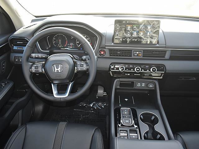 New 2025 Honda Pilot EX-L image 10
