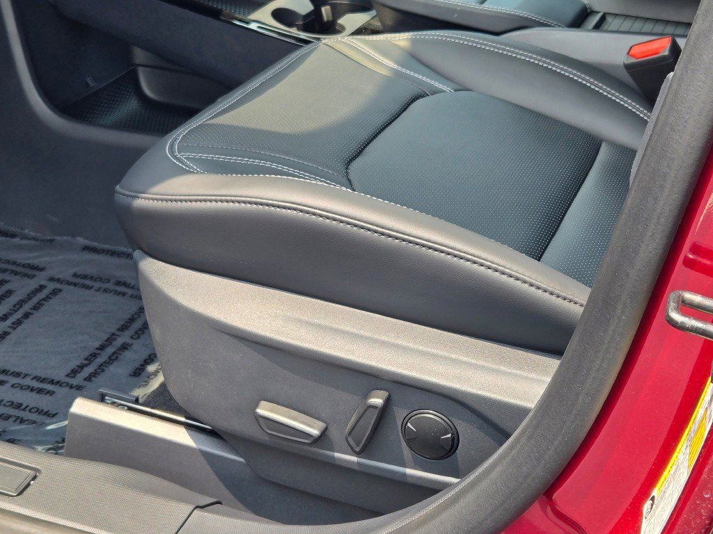 New 2025 Ford Mustang Mach-E Premium AWD/4WD image 24