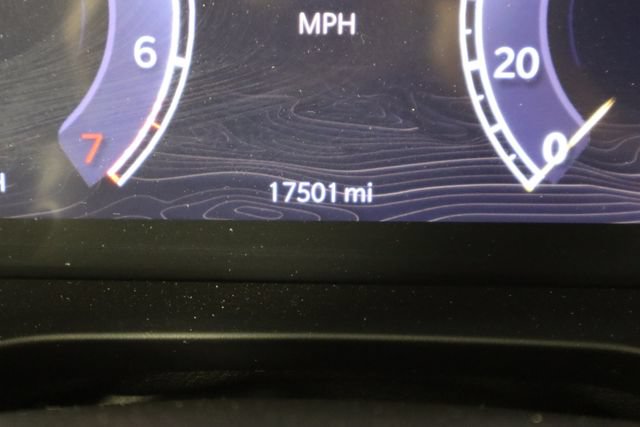 Used 2025 Jeep Grand Cherokee L Altitude AWD/4WD image 36