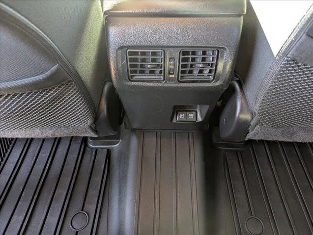 Used 2021 Toyota 4Runner SR5 AWD/4WD image 16