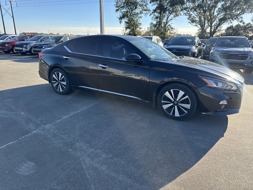 Used 2019 Nissan Altima 2.5 SV image 12
