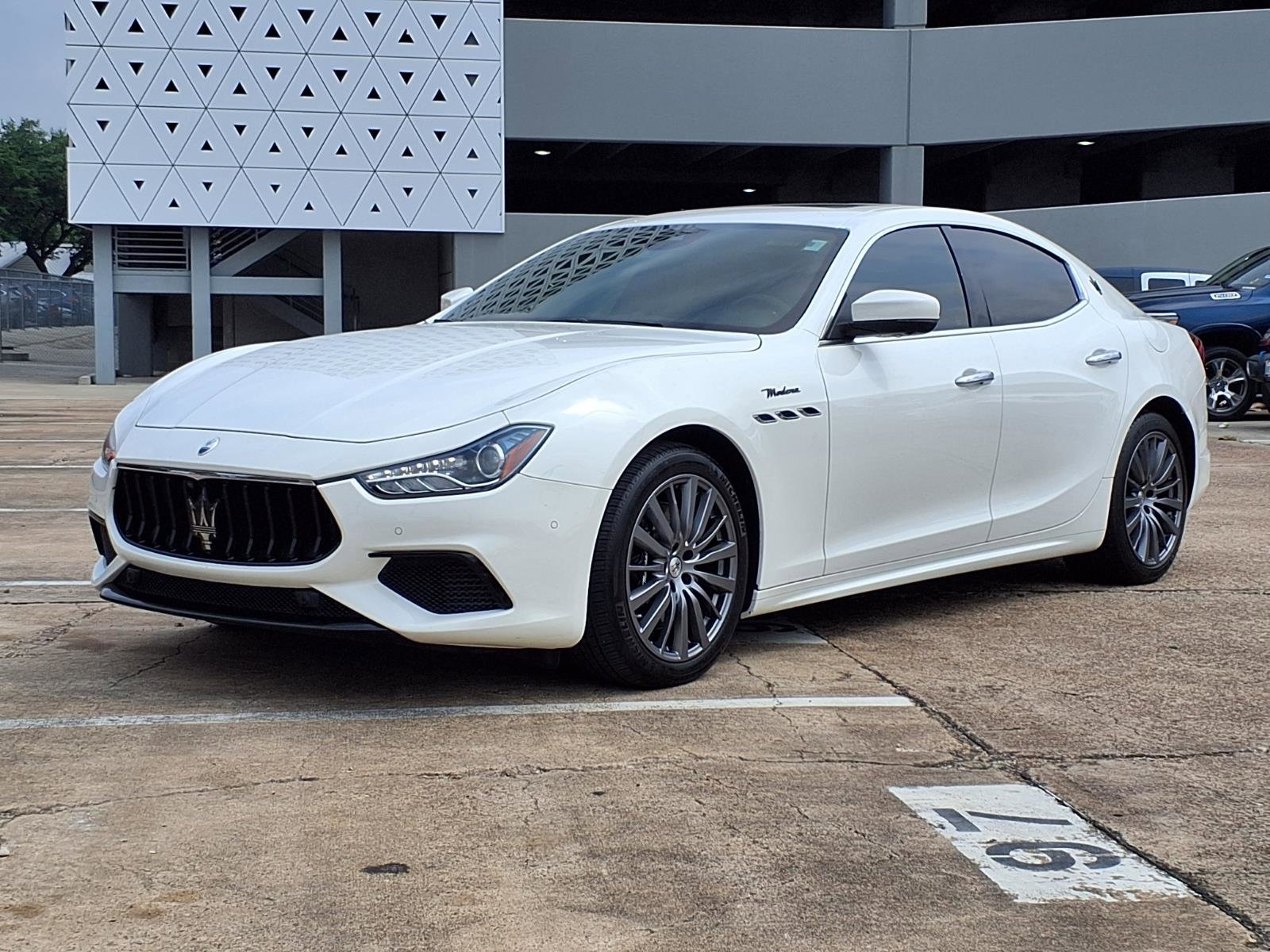 Used 2022 Maserati Ghibli Modena RWD image 24