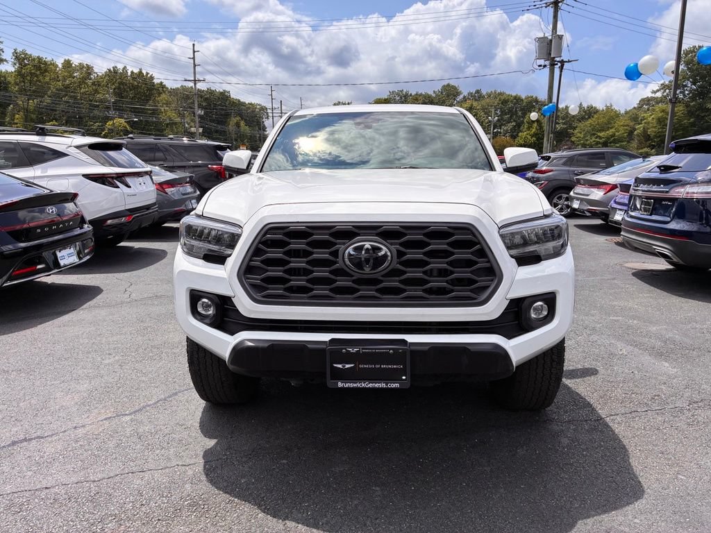 Used 2023 Toyota Tacoma TRD Off-Road w/ Black Out Package (TMS) AWD/4WD video 2