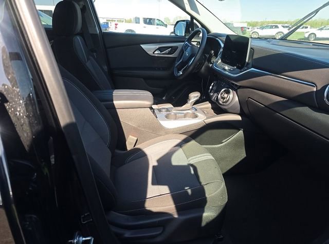 Used 2024 Chevrolet Blazer LT w/ Convenience Package AWD/4WD image 9