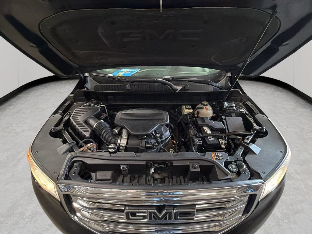 Used 2017 GMC Acadia SLT AWD/4WD image 32